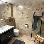In Apartman